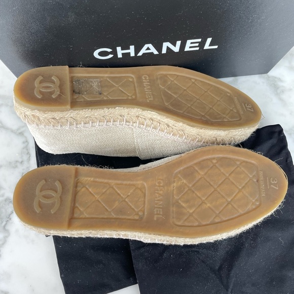 Chanel espadrilles US 7 EU 37 New sequin logo - Picture 4 of 5